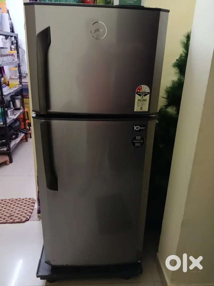 Double door fridge