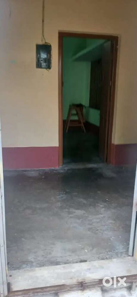 House rent at 6000 rs at New Barrackpur