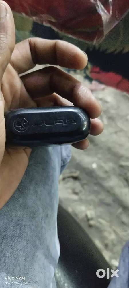 JLAb earbuds