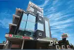 Front office exicutve