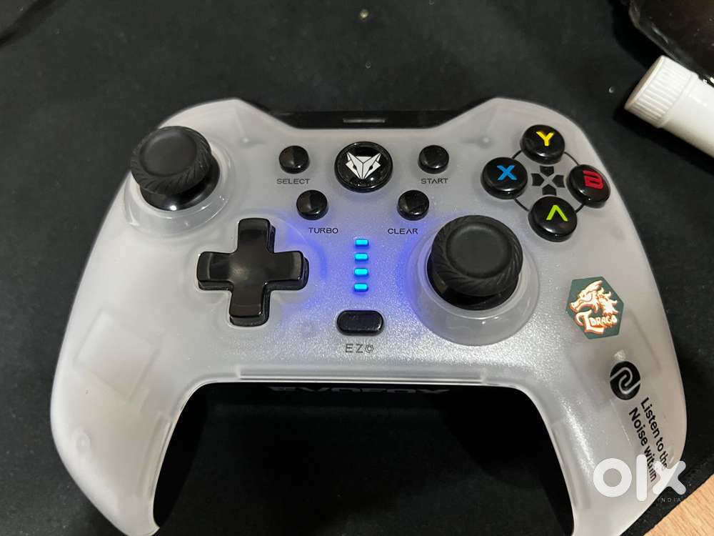 EVOFOX Elite X Wireless Gamepad (White, For PC)