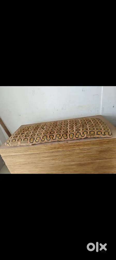 Gadha/mattress