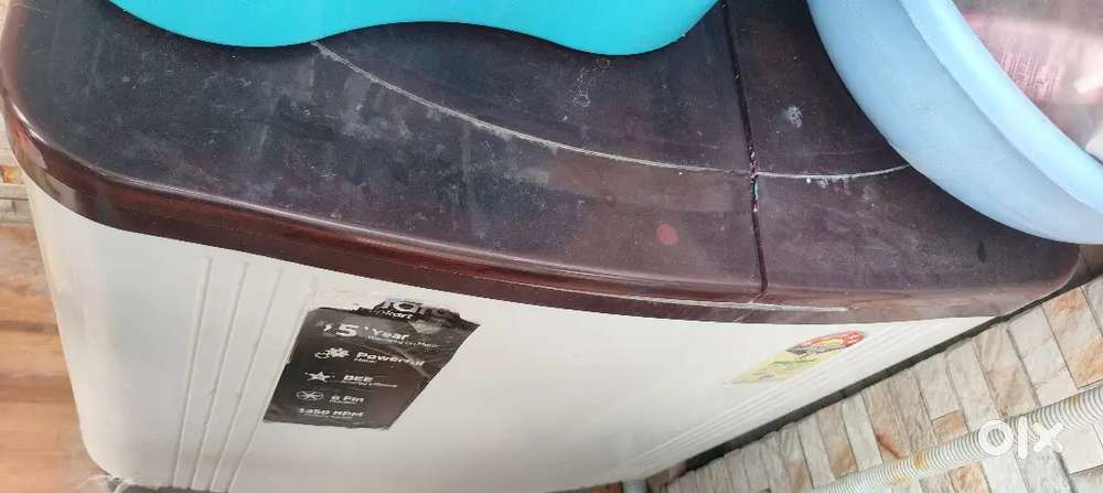MarQ by Flipkart 6 kg 5 Star Rating Semi Automatic Top Load Washing