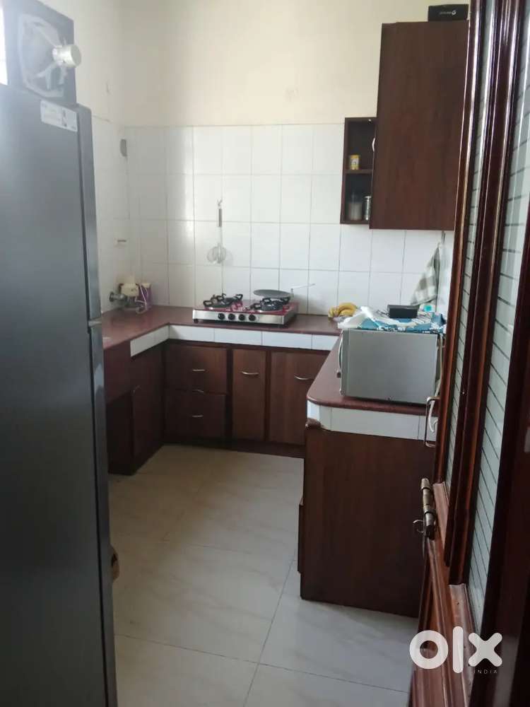 Looking for a flatmate