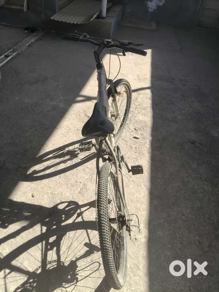 7 gear cycle few days use