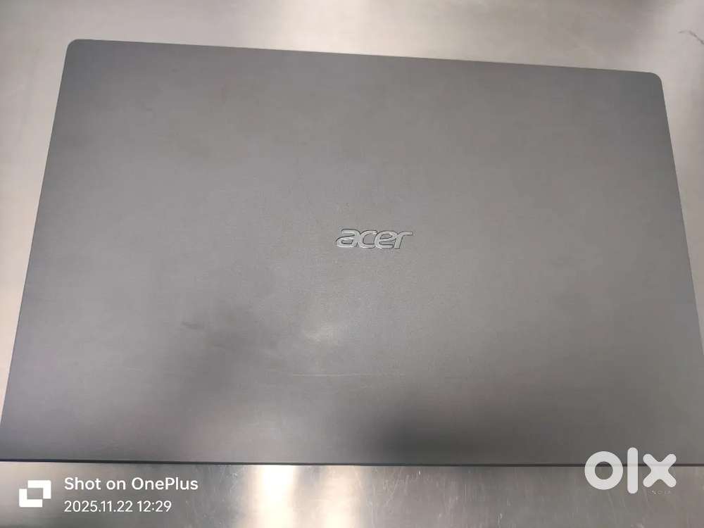 Acer i5 16 GB 512 GB