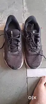 NIKE Running Shoes Size 8