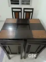 4 seater Dining table set for sale