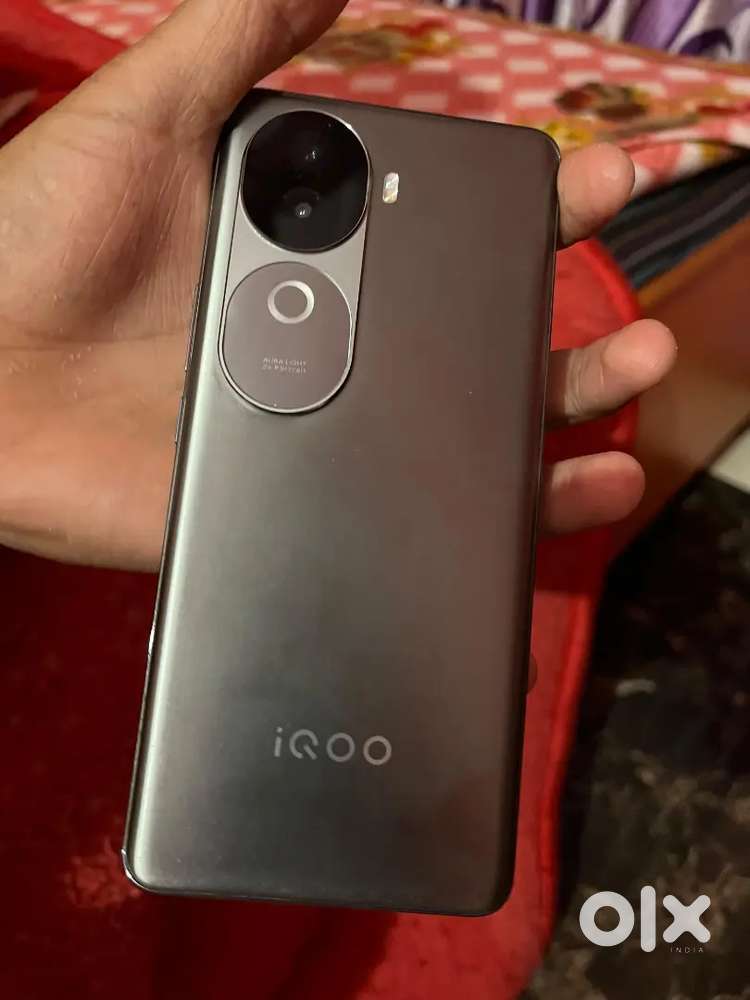 iQOO Z9s 5g supeb condition