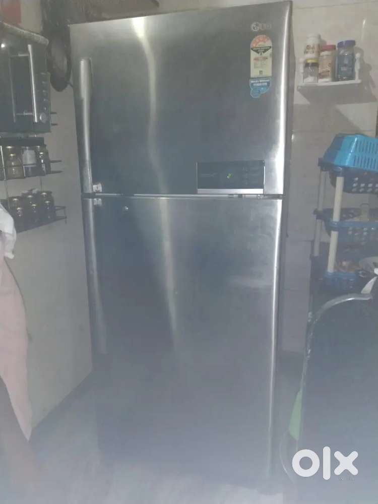 Best condition double door fridge