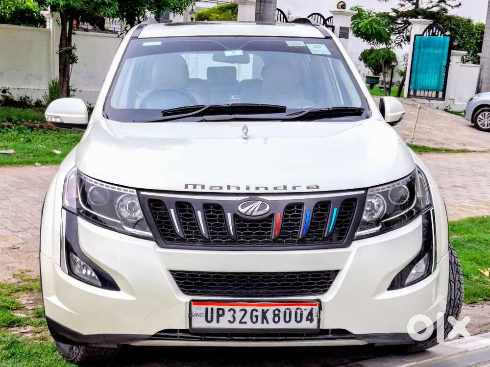 Mahindra XUV500 2.2 W10, 2015, Diesel