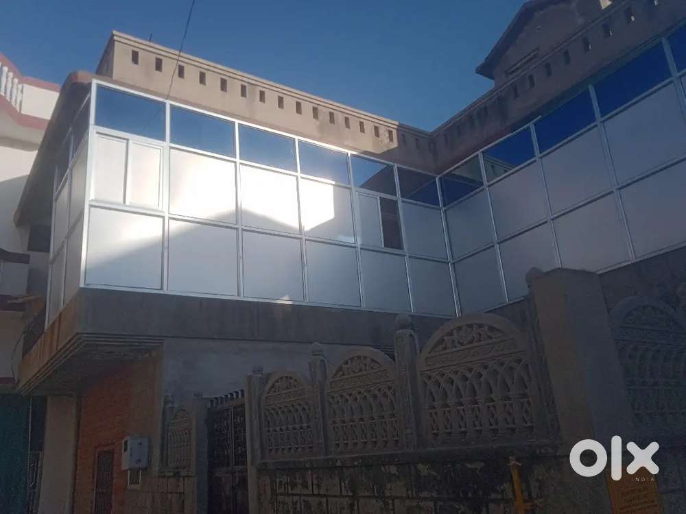 Domestic helper female