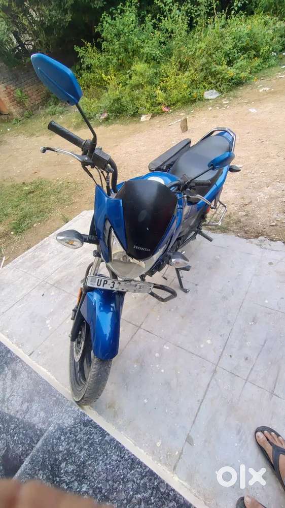 Honda livo 2018  best condition bike
