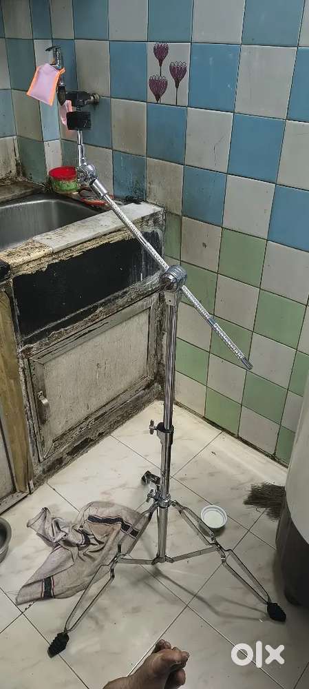 Kedence boom stand new condition