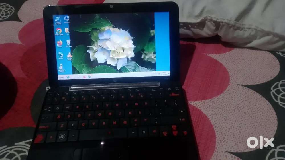 HP Mini laptop full working condition window-7