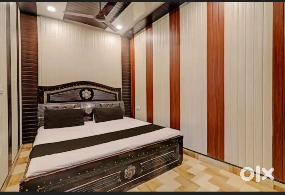 KTA KRISHNA PROPERTY 12 ROOMS ON  GUEST HOUSE IN LUXA