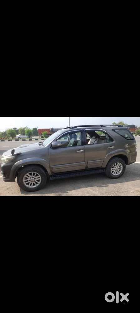 Toyota Fortuner, 2012, Diesel