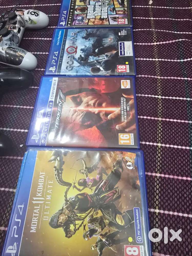 Ps4 controllers and 5 ps4 games