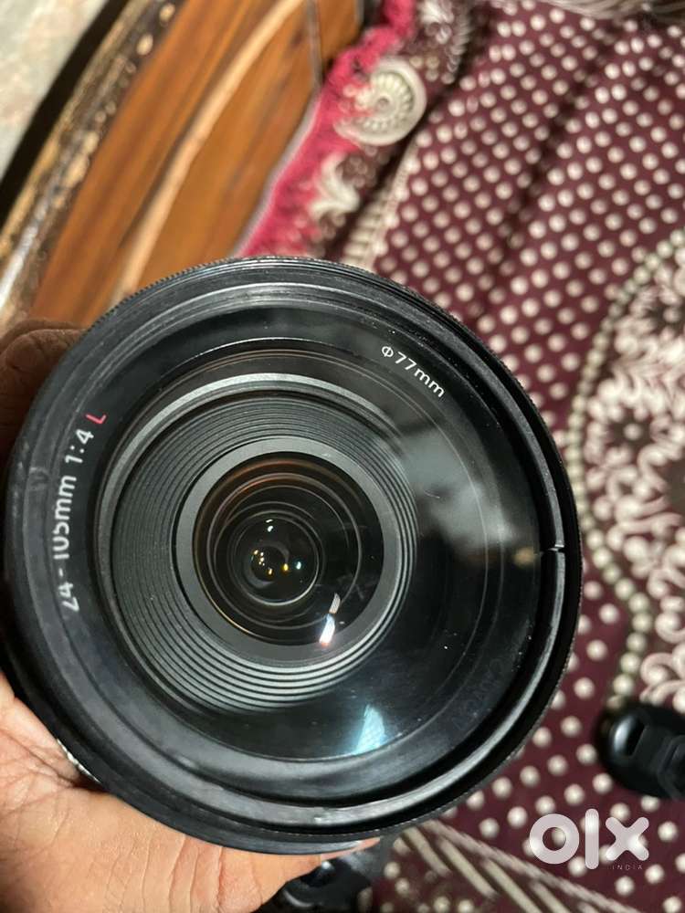 EF 24 -105 f4 l usm lens