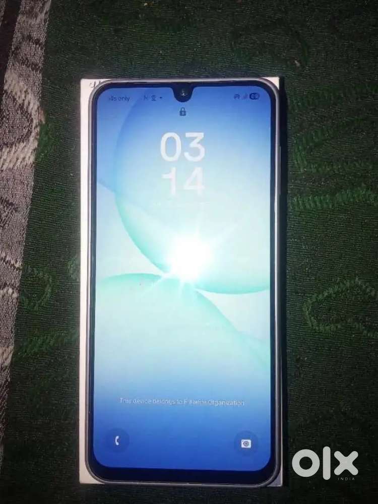 Samsung galaxy F17 5G 4 +4 ram 128 internal ek dam new