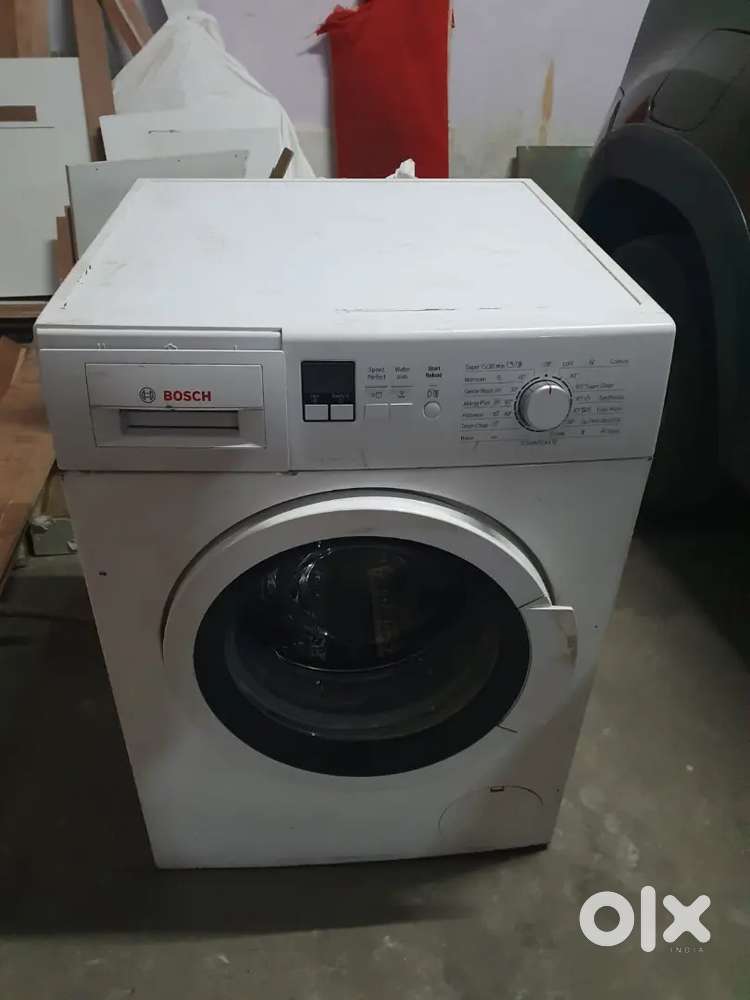 Bosch Fully Automatic Washing Machine
 3yr old Excellent Argent