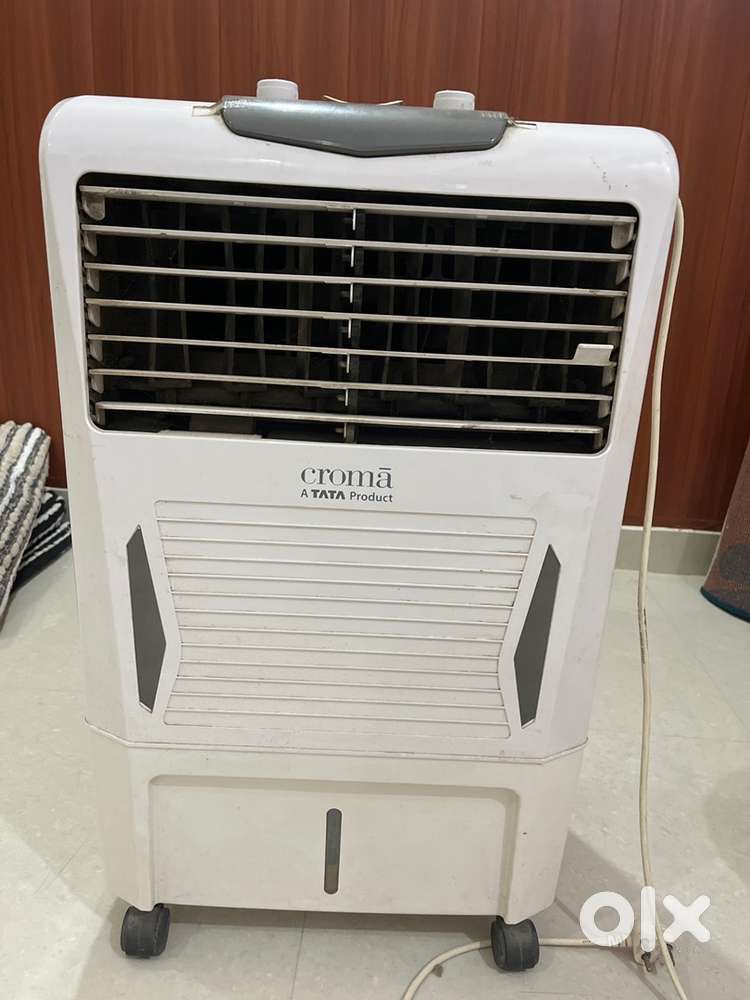 Croma cooler used