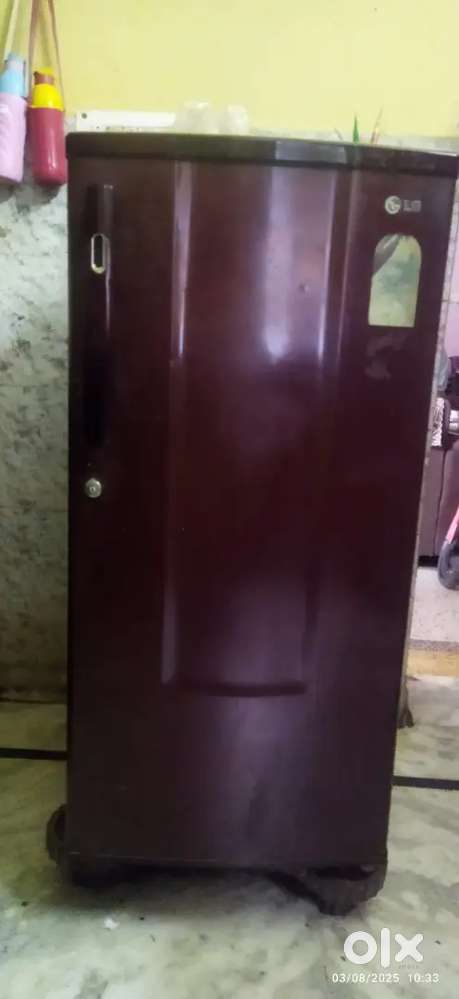 LG refrigerator 180 Lt. in good condition