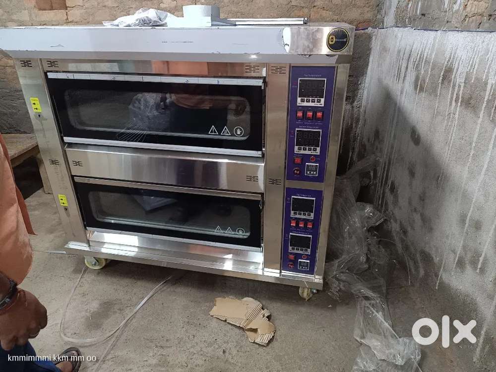 Double dake gas oven