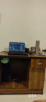 Laptop cum study table