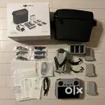 DJI Mini 3 Fly More Combo with DJI RC DJI Drone w 3 batteries Mint