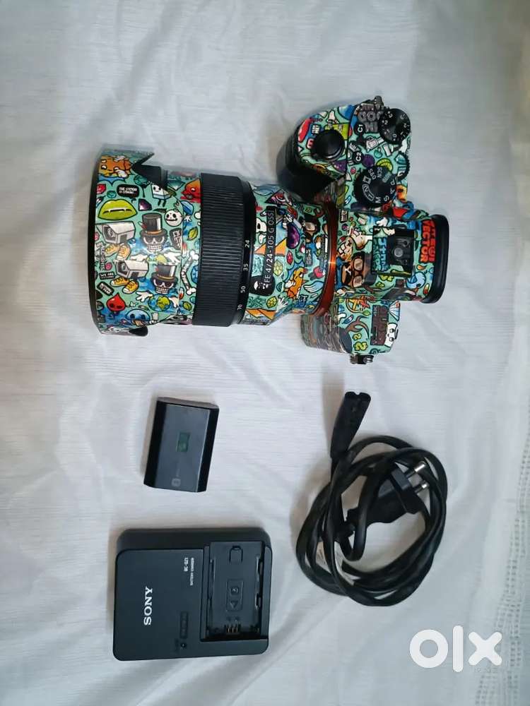 Sony 7M3 camera  Lense 24-105 kit