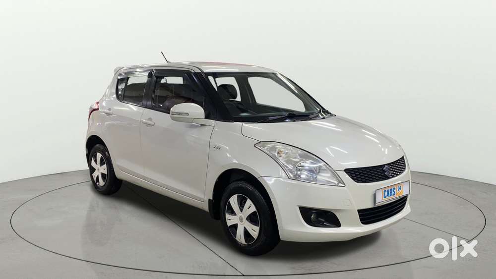 Maruti Suzuki Swift VXI, 2015, Petrol