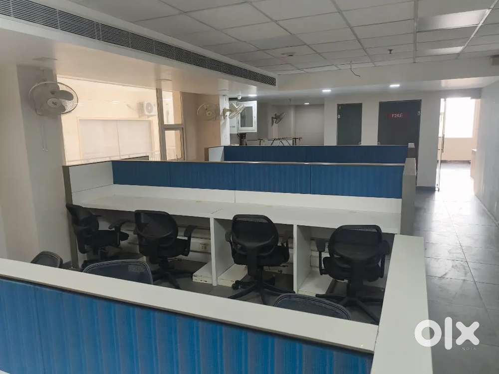 1500 sq ft Fully Furnished Office phase 8A