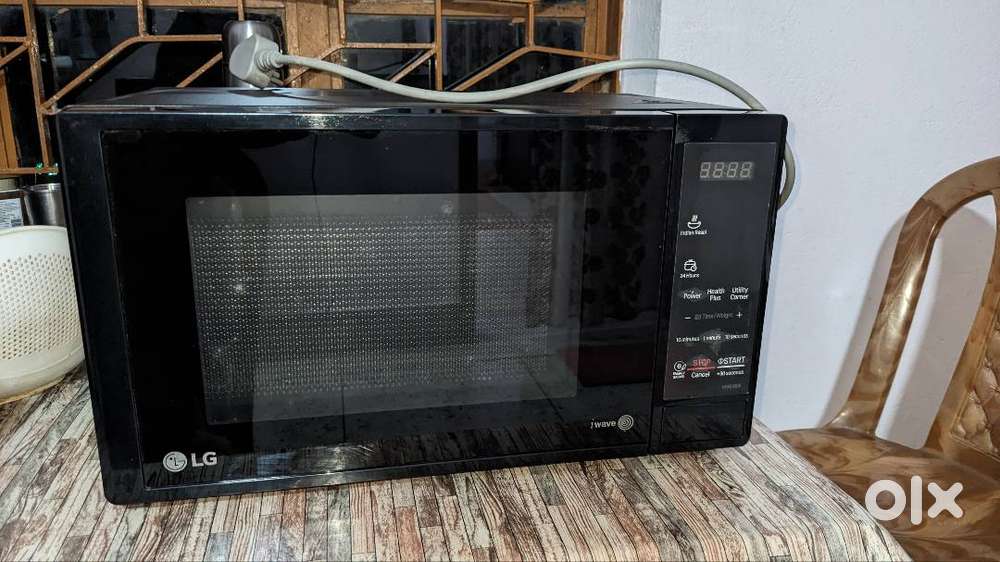 LG 20 L Solo Microwave Oven