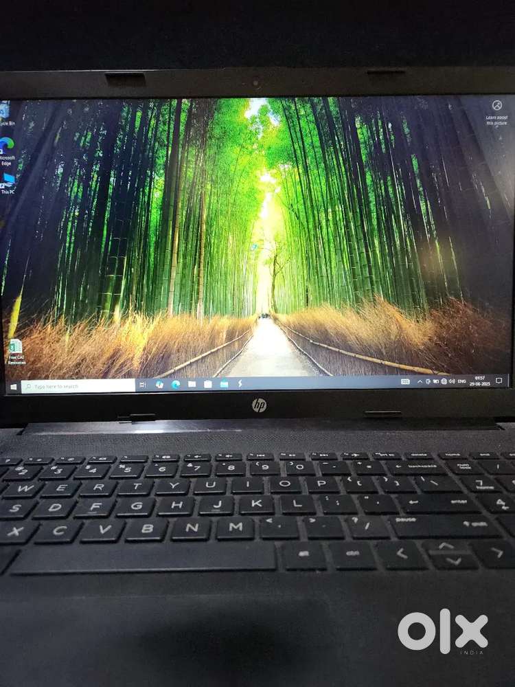 HP 15 INTEL CORE i3 - 7th gen