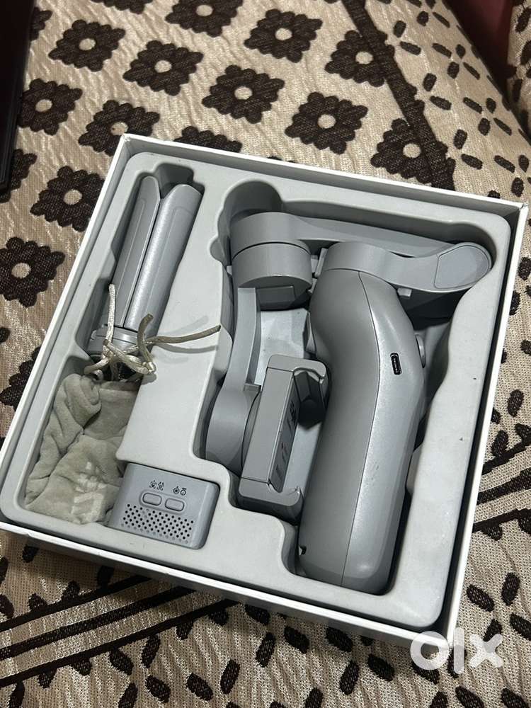 DIGITEX PHONE GIMBAL 3 AXIS FOLDABLE PHONE GIMBAL MODEL NO DSG 007F AI