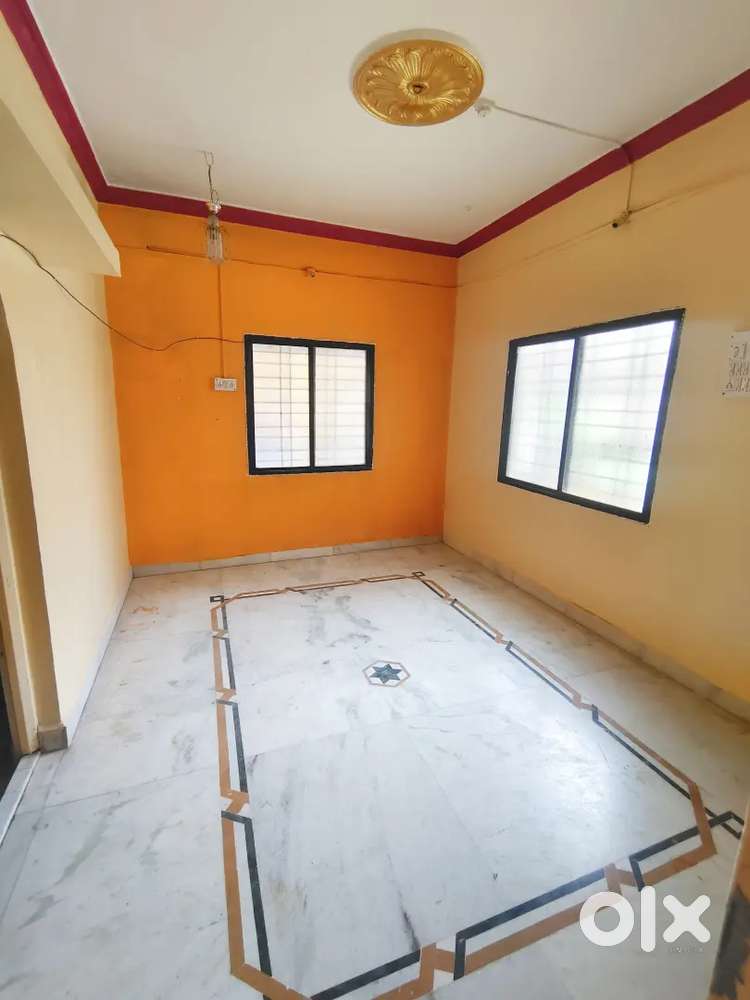 2 BHK Spacious Flat for Rent – Prime Location