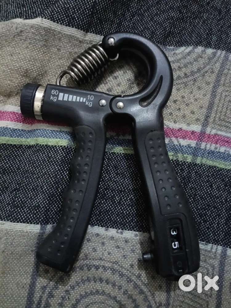 Hand gripper