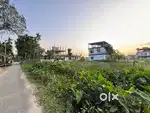 8 Decimal Land available for sale