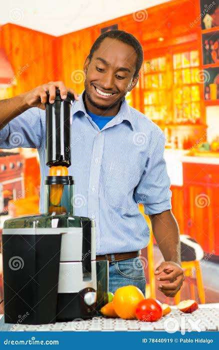Juice maker