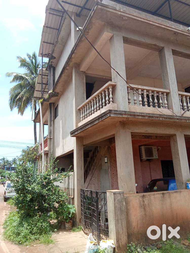 Spacious 2BHK with 2 Balconies & Open Terrace – For Rent