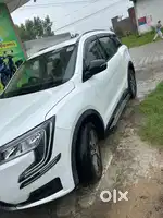 Mahindra XUV700 2024 Diesel 35000 Km Driven top model alloy tire
