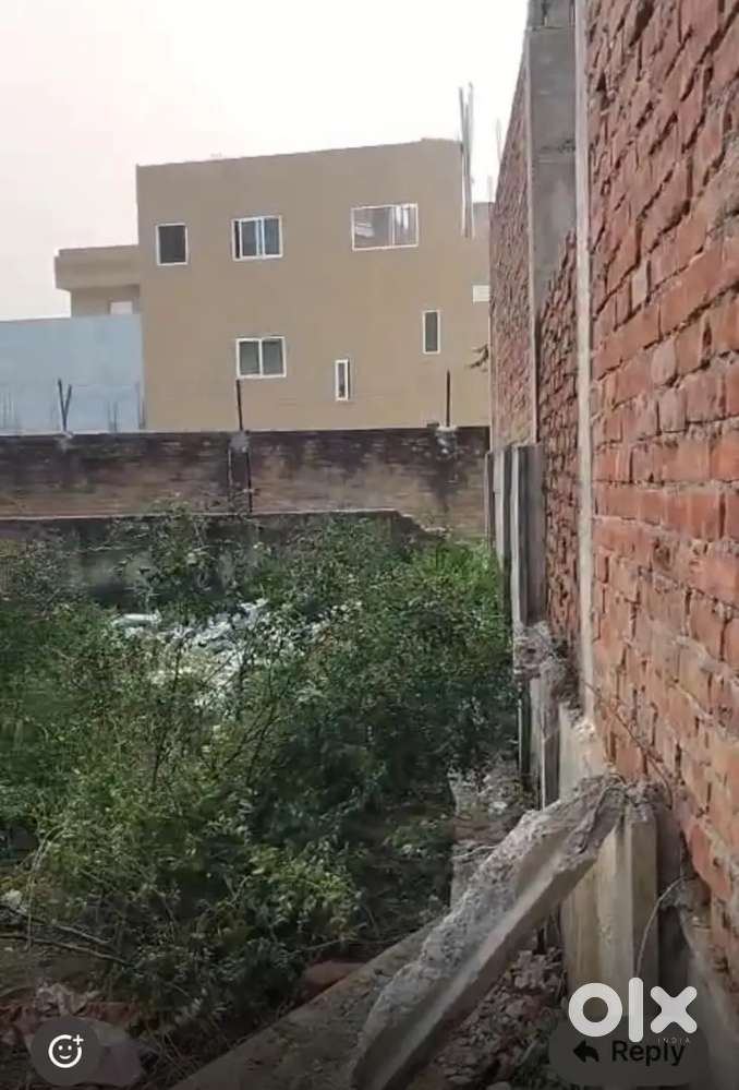 Plot for Sale:Perfect Investment Opportunity near Shalimar Garden Bay