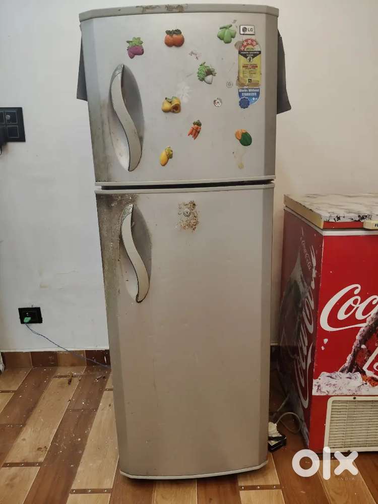 Samsung double door fridge  222 liter