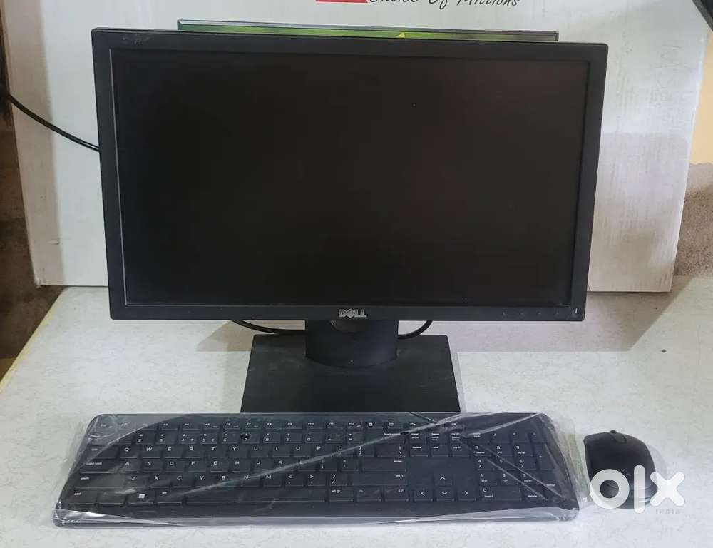 Dell make PC Monitor with Wireless Keyboard and Mouse