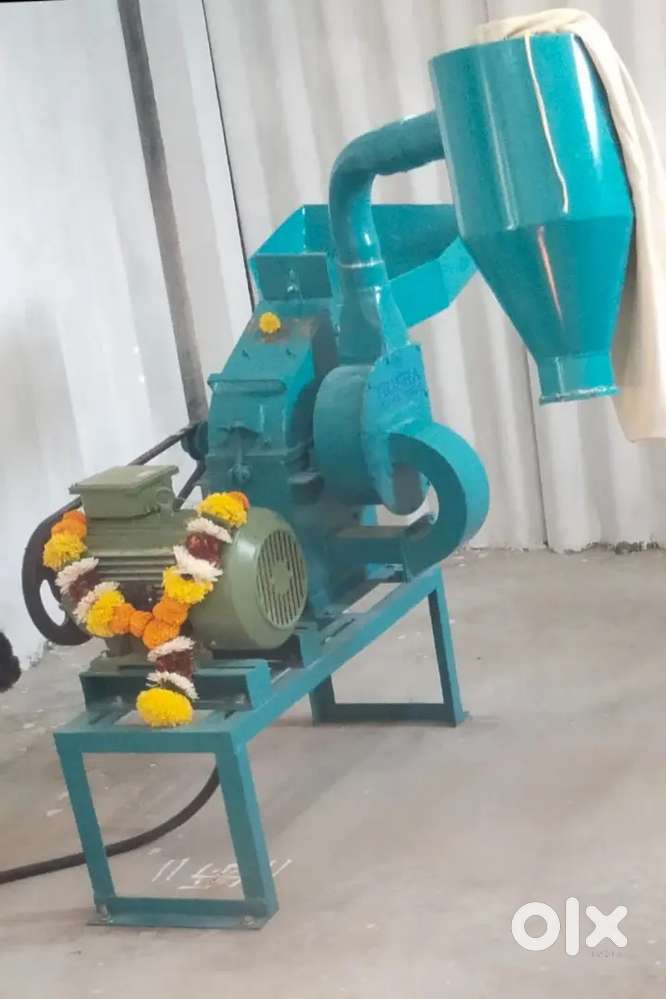 हल्दी मिर्ची पीसने की मशीन 3फेस