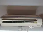Whirlpool 1.1/2 ton A/c VGC.