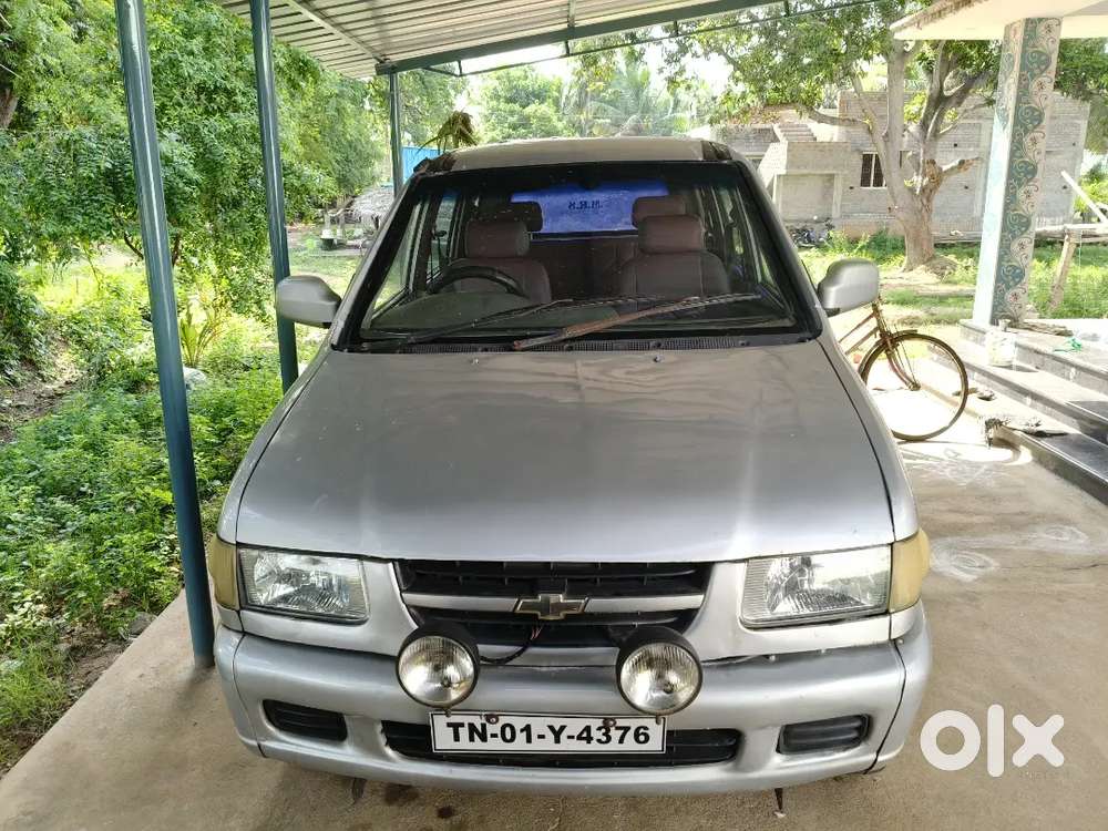 Chevrolet Tavera 2005