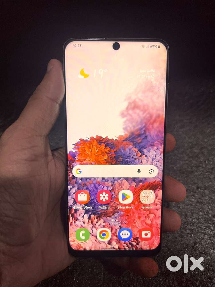 Samsung S20 8/128 GB