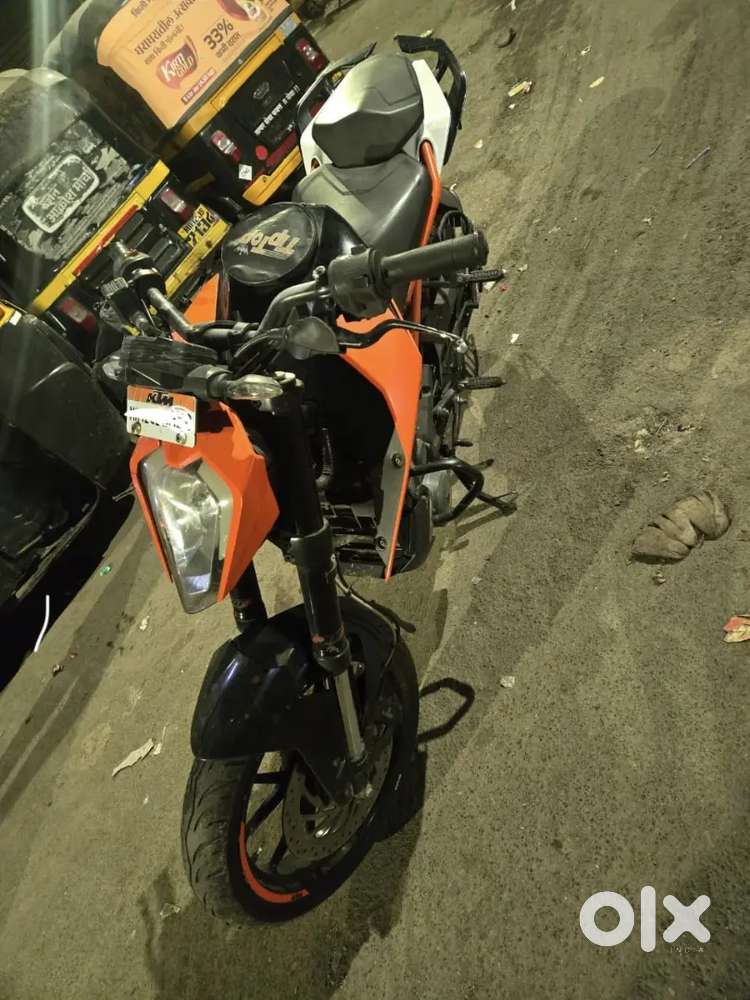 KTM Duke 250 2018 model 1st owner